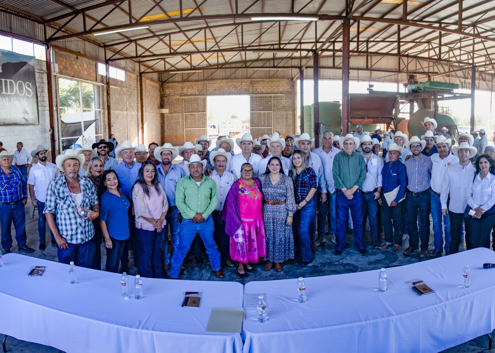 Por instrucción del Gobernador Durazo nos reunimos con AGL del sur para juntos afrontar la situación de productores: Celida López